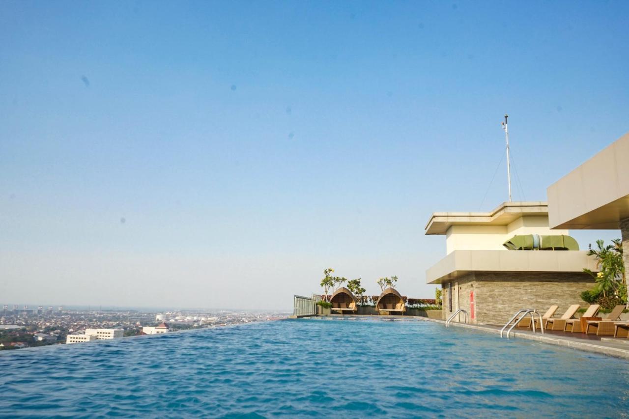 Louis Kienne Hotel Pemuda Semarang Dış mekan fotoğraf