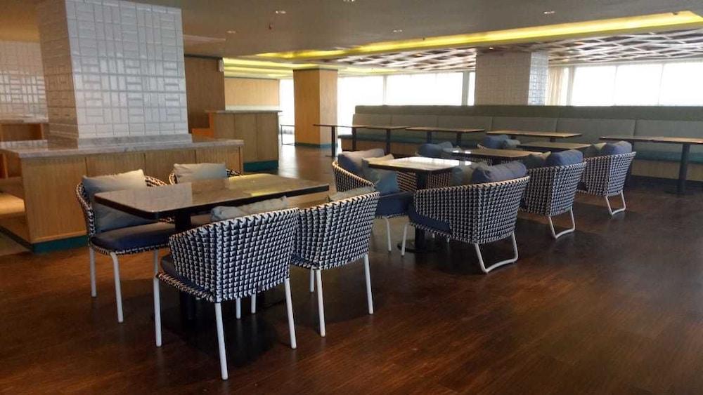 Louis Kienne Hotel Pemuda Semarang Dış mekan fotoğraf