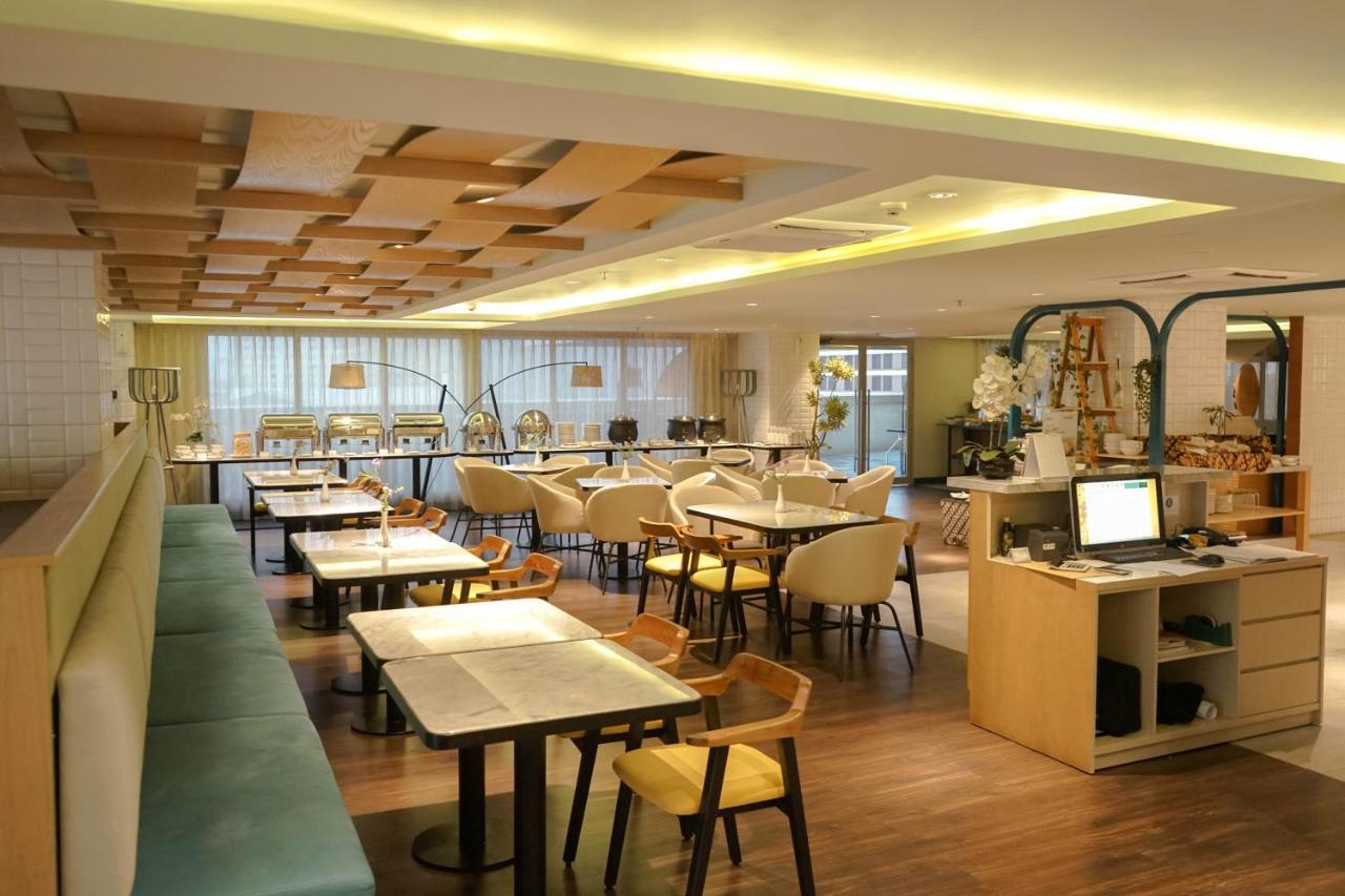 Louis Kienne Hotel Pemuda Semarang Dış mekan fotoğraf