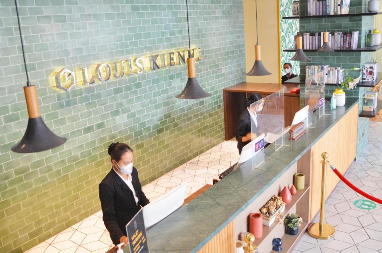 Louis Kienne Hotel Pemuda Semarang Dış mekan fotoğraf