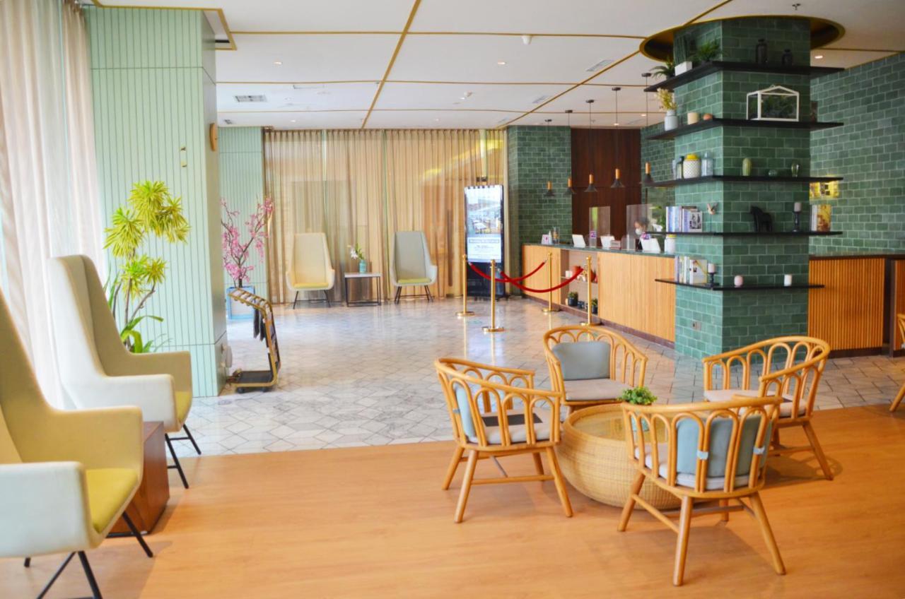 Louis Kienne Hotel Pemuda Semarang Dış mekan fotoğraf